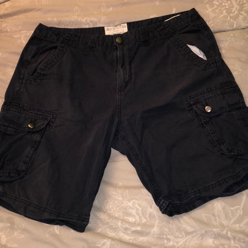 2 FOR $15 Cargo shorts